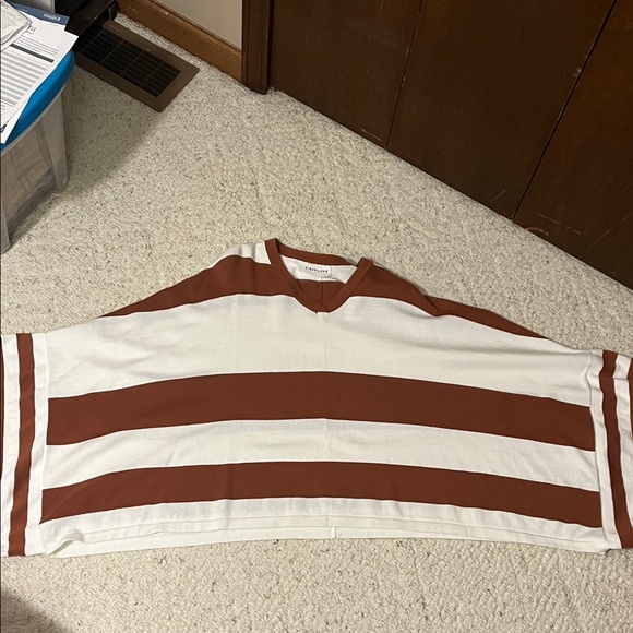 First Love Warm Brown and Cream Sweater Pancho-style Small - Picture 11 of 16